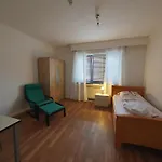 Helles, Ruhiges Privatzimmer An Der Uniklinik Mainz
