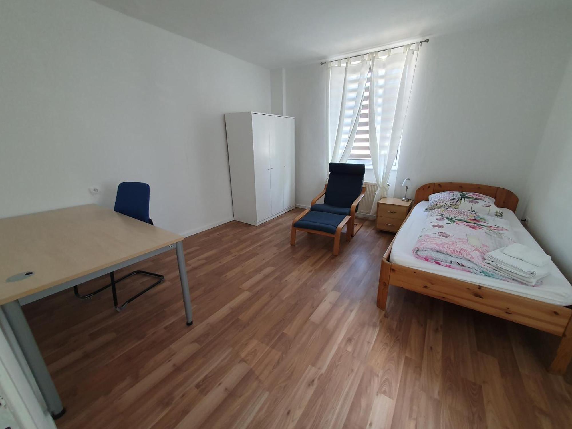 Helles, Ruhiges An Der Uniklinik * Mainz